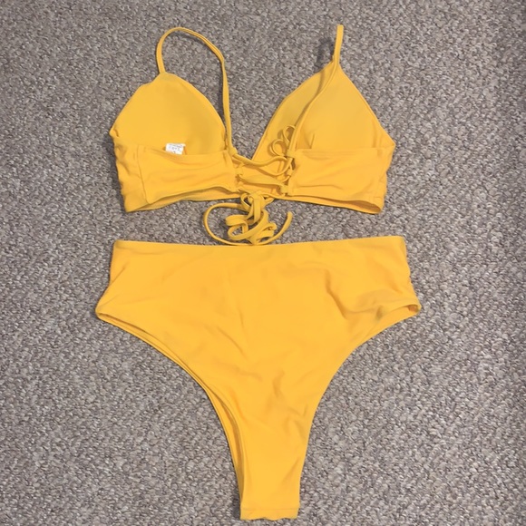 Shein bikini - Picture 2 of 2